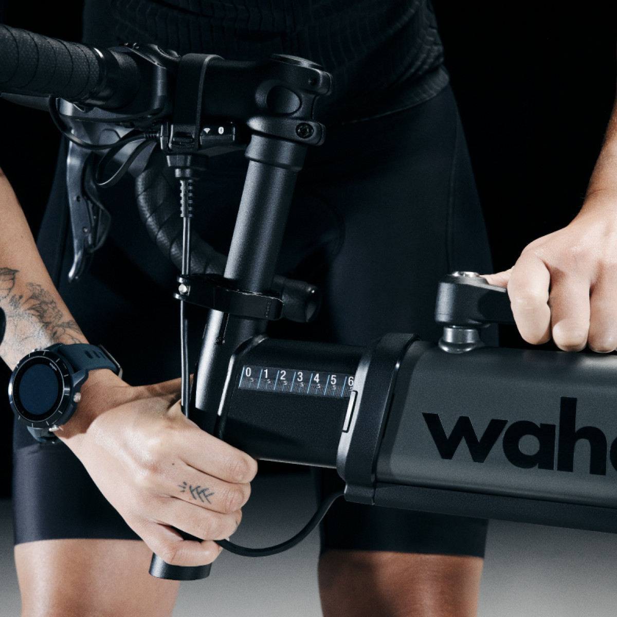 アクセサリー Wahoo KICKR BIKE SHIFT Wahoo KICKR Bike Shift Indoor Smart Bike Trainer